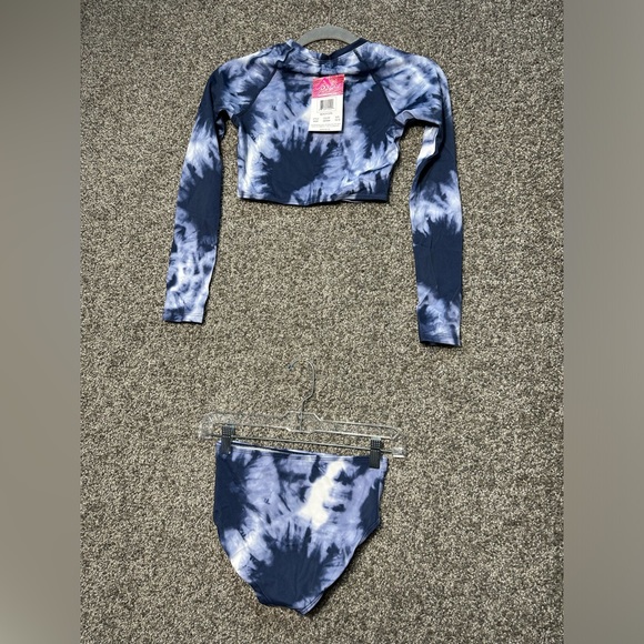 NWT Kanu Surf Girls' Long Sleeve Rashguard UPF 50+ Two Piece Swim Set Size 14/16 - Picture 3 of 5
